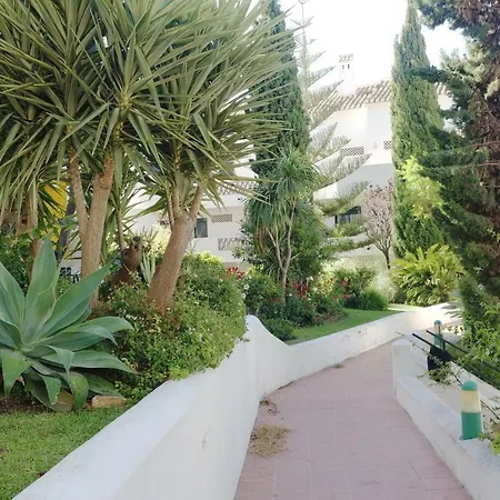 Pueblo Del Parque - Nice With Mountain And Garden Views Benalmádena